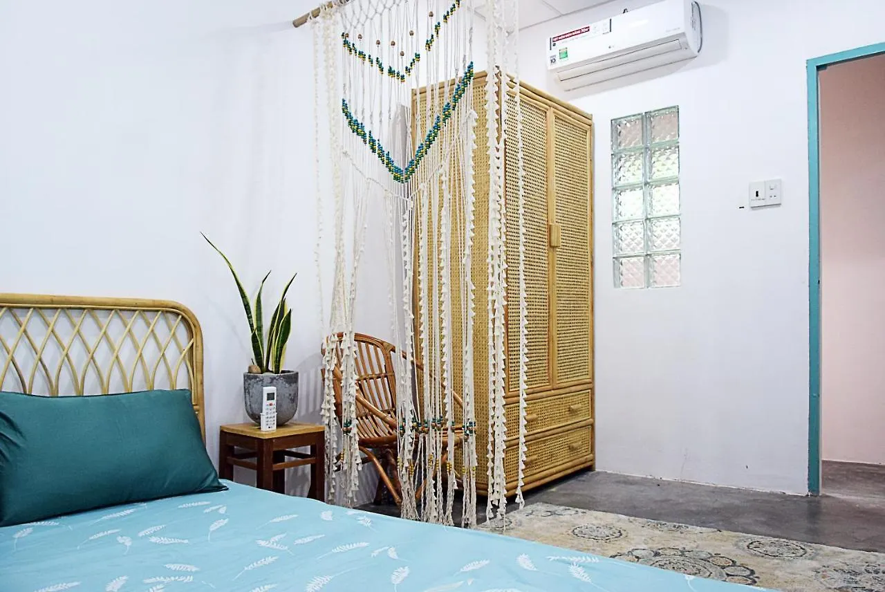Bed and Breakfast Py'S House Nha Trang