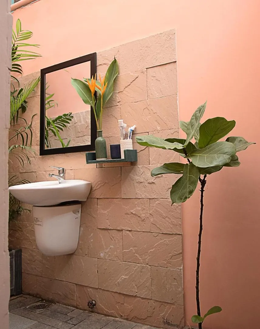 Bed and Breakfast Py'S House Nha Trang
